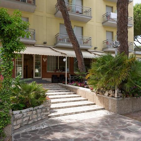 Hotel Olympic Milano Marittima Exteriör bild