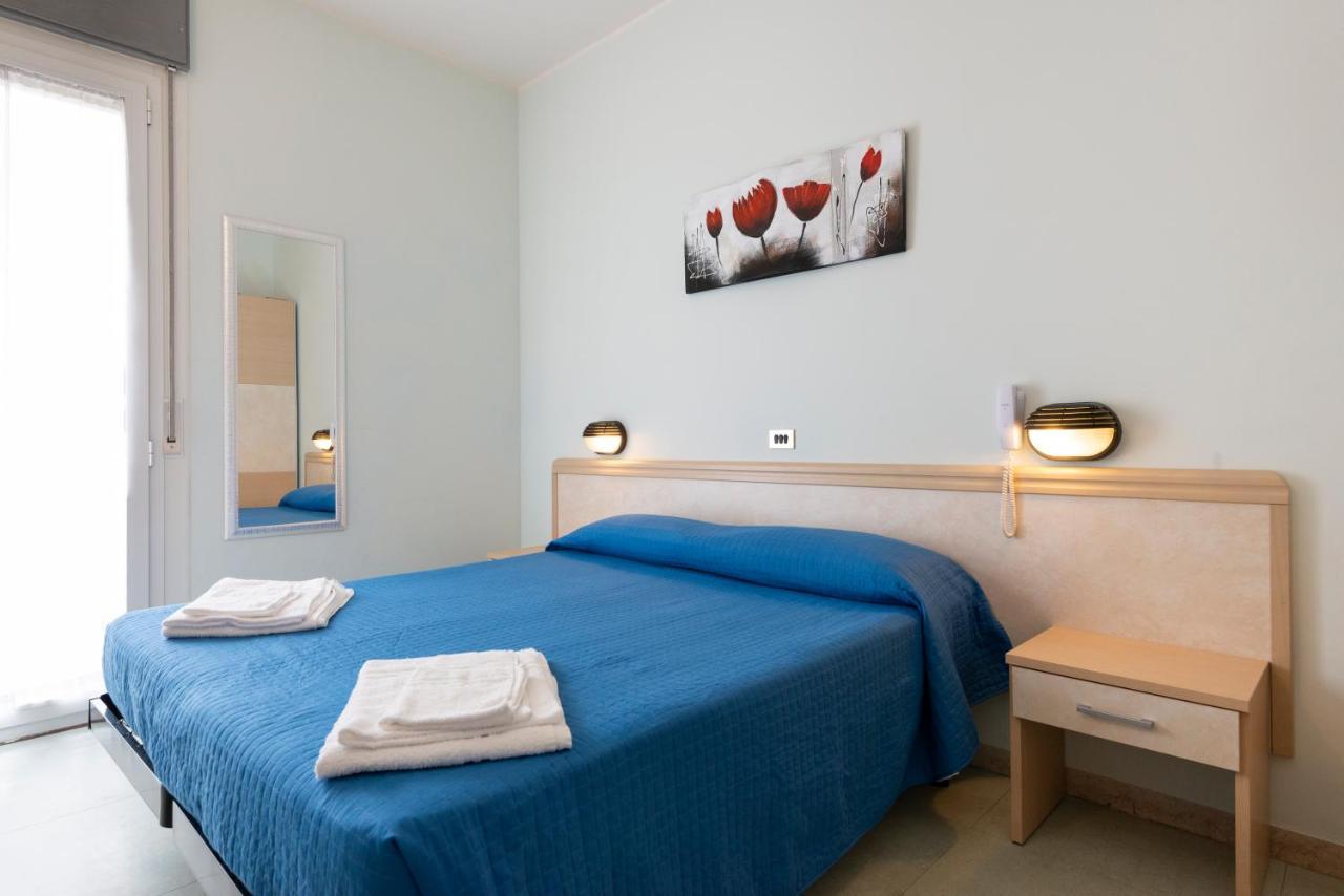 Hotel Olympic Milano Marittima Exteriör bild