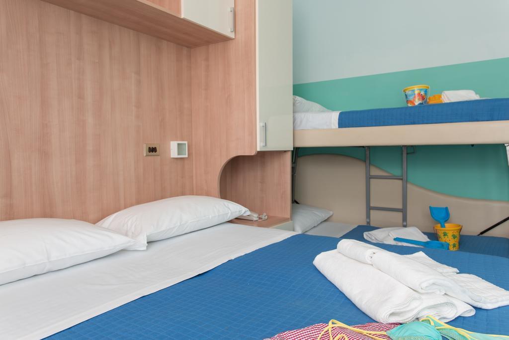 Hotel Olympic Milano Marittima Exteriör bild